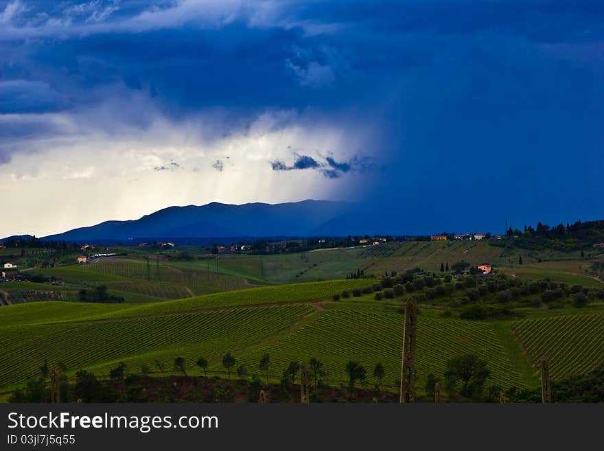 Advancing Thunderstorm