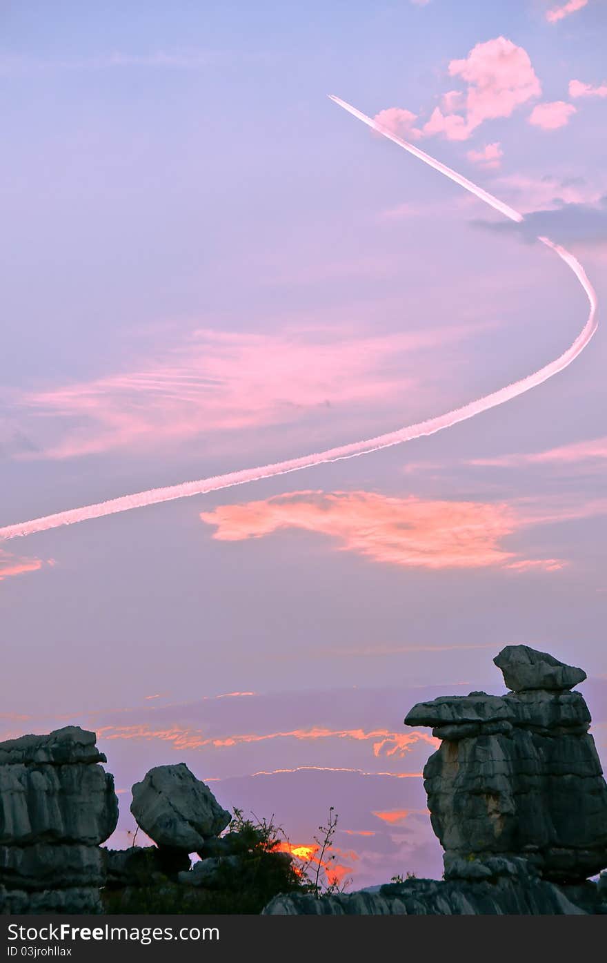 At sunset, the beautiful scenery of the stone forest