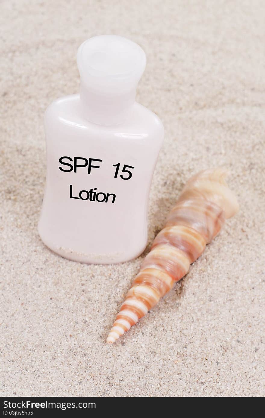 SP 15 Sunblock Lotion with Sea Shell