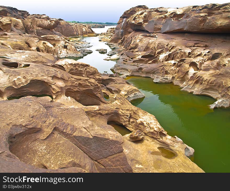 This place is located in Mekong river. This place is located in Mekong river.