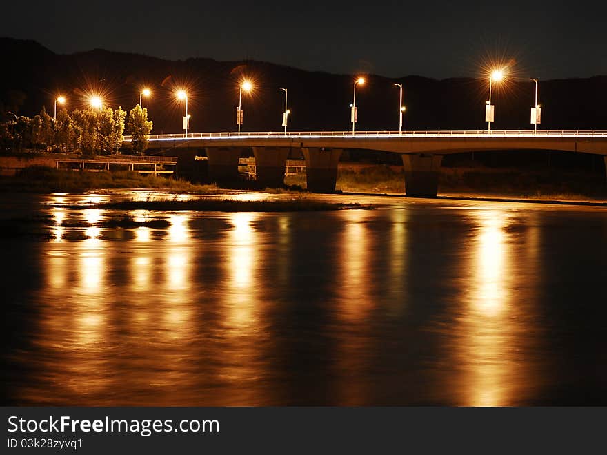 Chinese western night bridge light