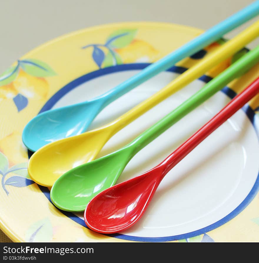 Multicolored spoons