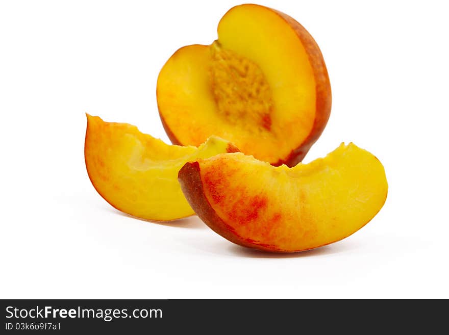 Peaches cut into wedges