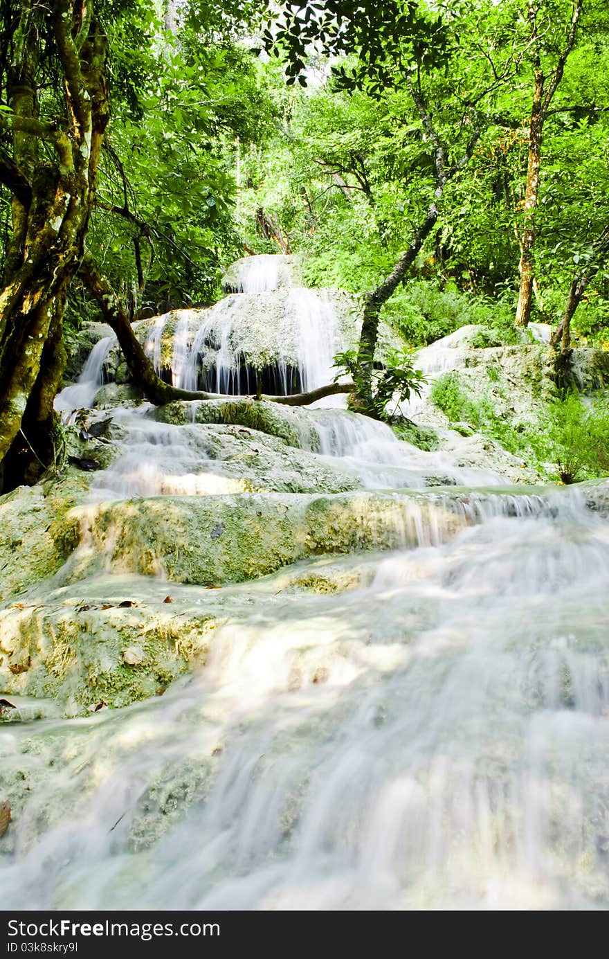 Arawan Waterfall