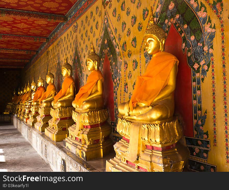 Buddha statue in Dawn temple