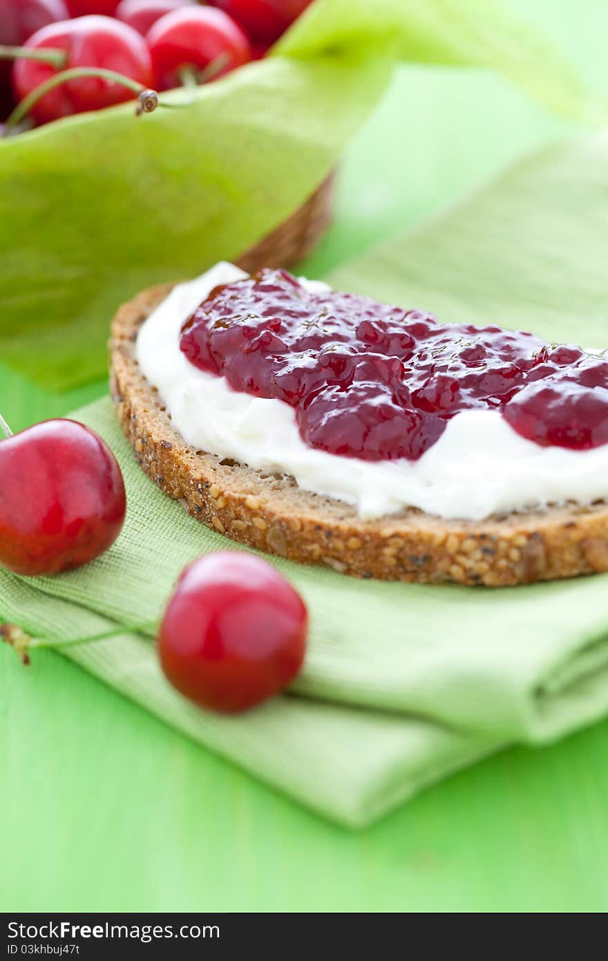 Fresh bread with jam and quark