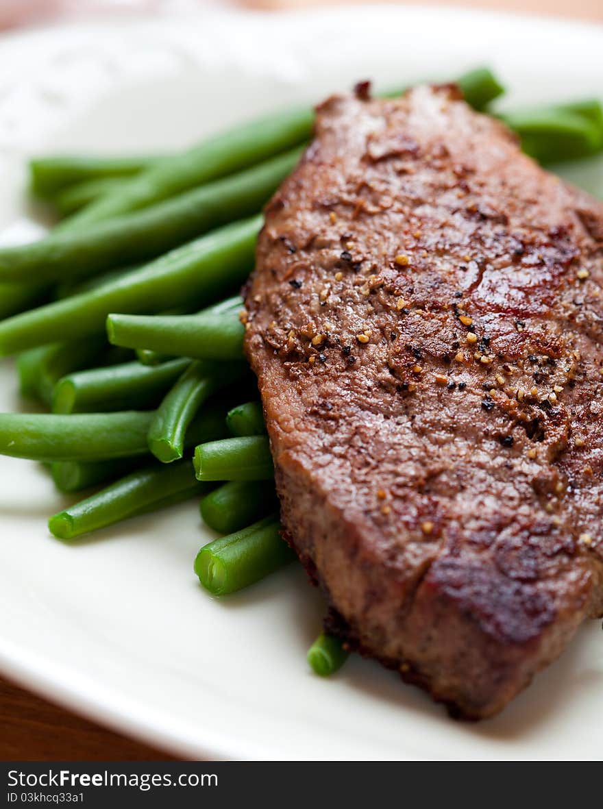 Beefsteak with french beans