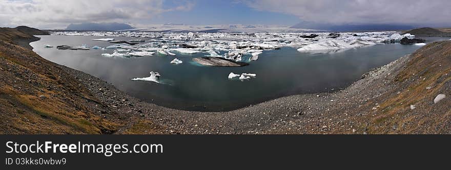 Floating icebergs, famous Jokullsarlon lagoon, Iceland. Floating icebergs, famous Jokullsarlon lagoon, Iceland