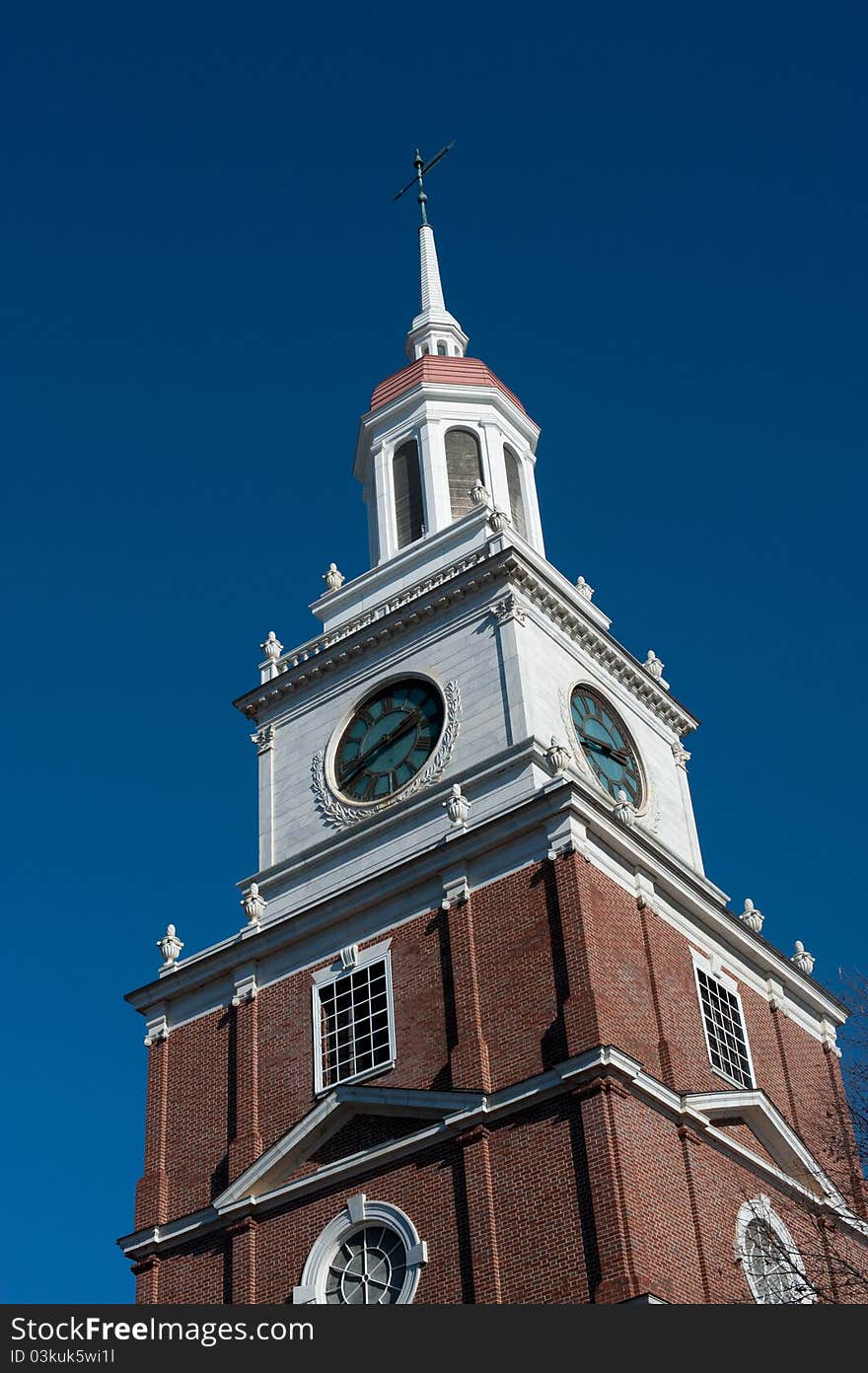 Photograph of the top of a courthouse. Photograph of the top of a courthouse.