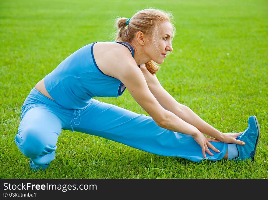 Woman stretching before Fitness