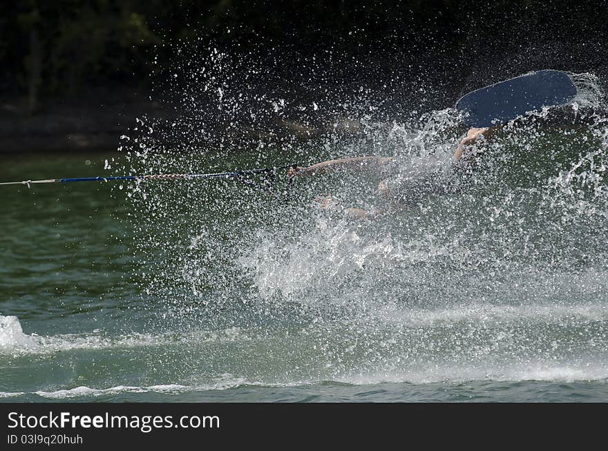 Complete jumping in waterskiing competition