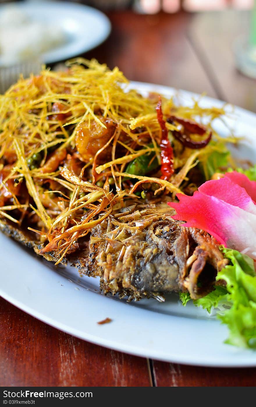 Deep fried fish with lemongrass