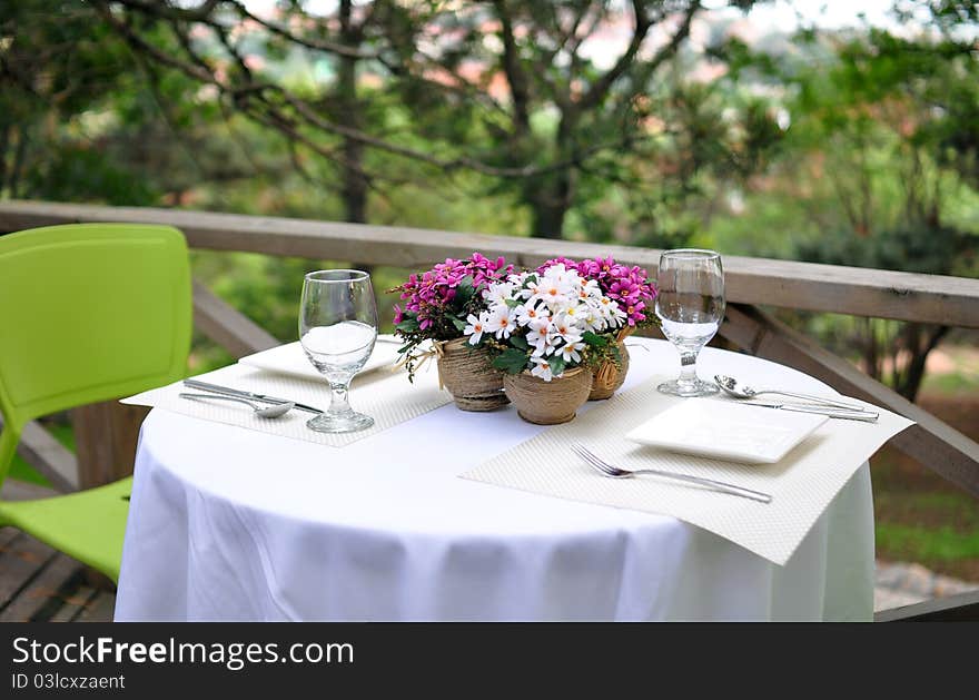 A decorated dining table in a restraunt