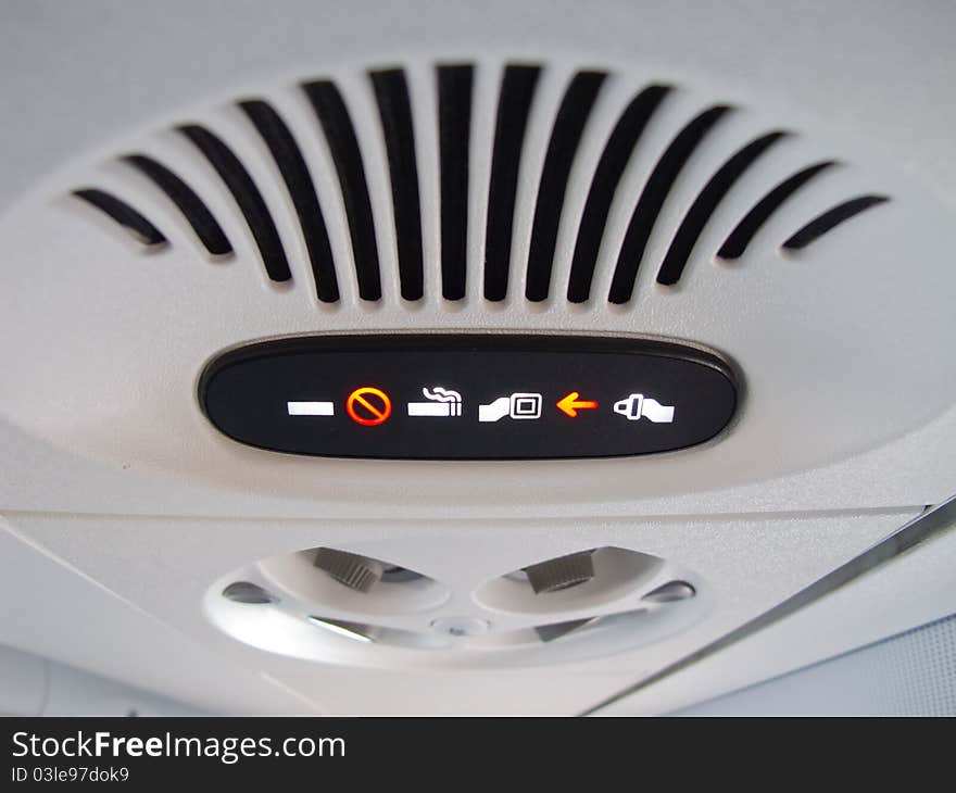 Overhead console in the modern passenger aircraft