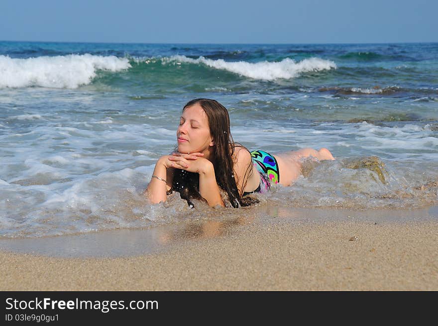 Relax in the waves