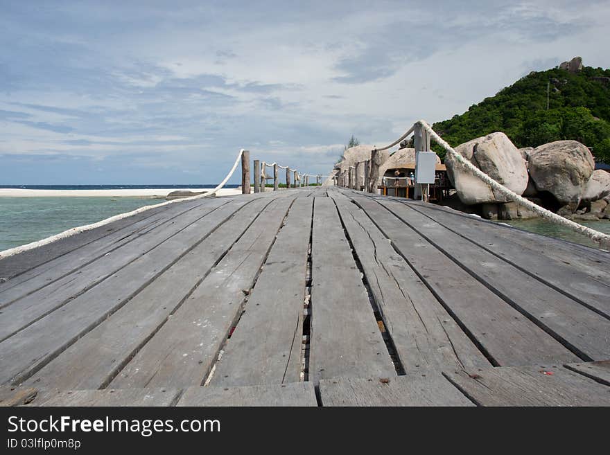 Landscape of nangyuan island of the clear ocean, clear sky , and activity.