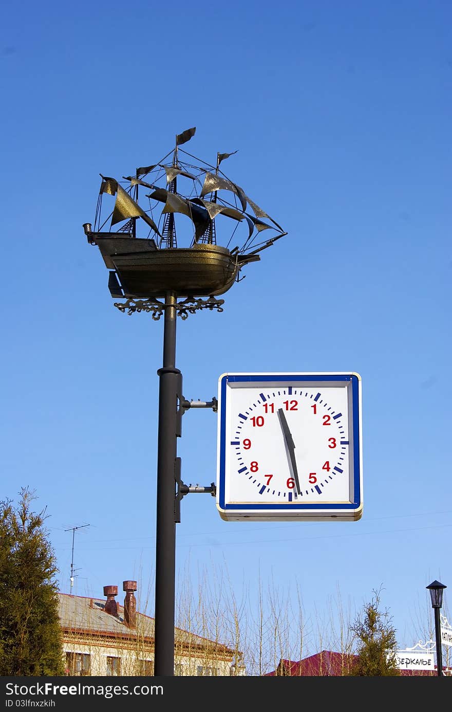 Clock in the street