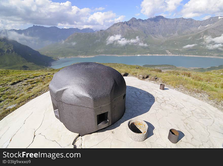 Observation tower - fire centre 12 - Vallo Alpino, Mont Cenis ( France) - WW2