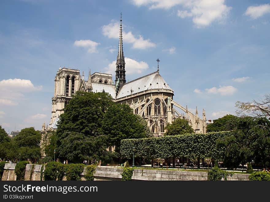 Outside notre Dame, Paris - France River View