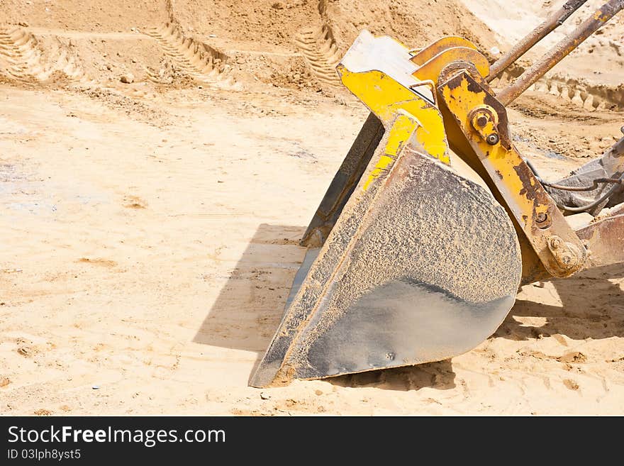 Tractor Lifting Sand