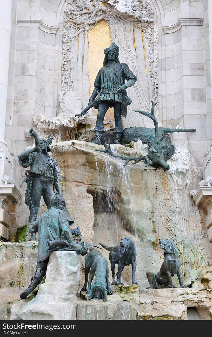 Fountain in front of Hungarian national museum - Budapest. Fountain in front of Hungarian national museum - Budapest.