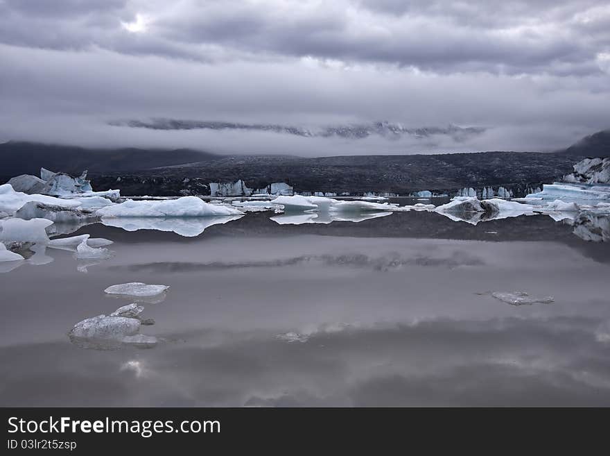 Picture of glacier in iceland. Picture of glacier in iceland