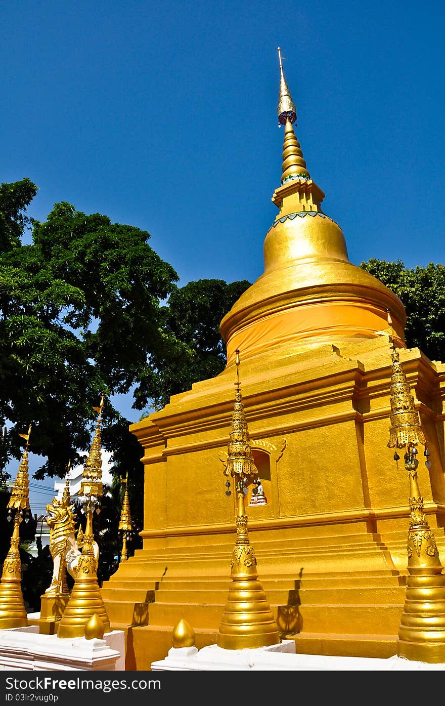 Golden Pakoda in Wat Phra Sing at Chaing rai, Thailand