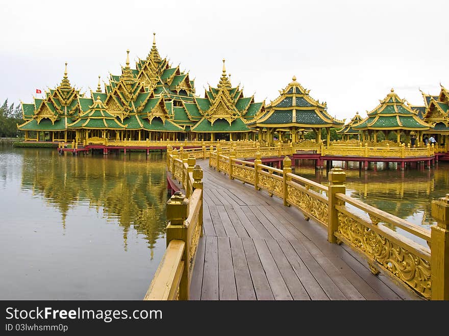 Enlightened Buddha Thai architectural style