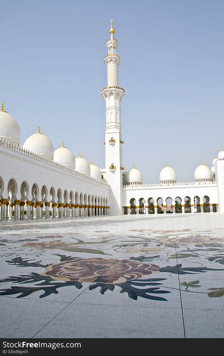 Sheikh Zayed Mosque In Abu Dhabi City