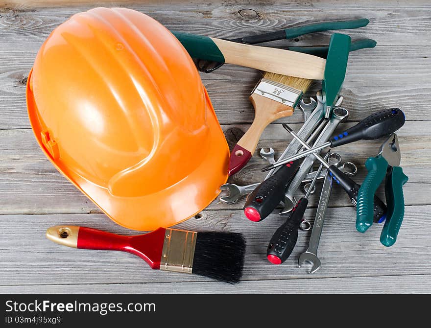 Set building tools on old boards