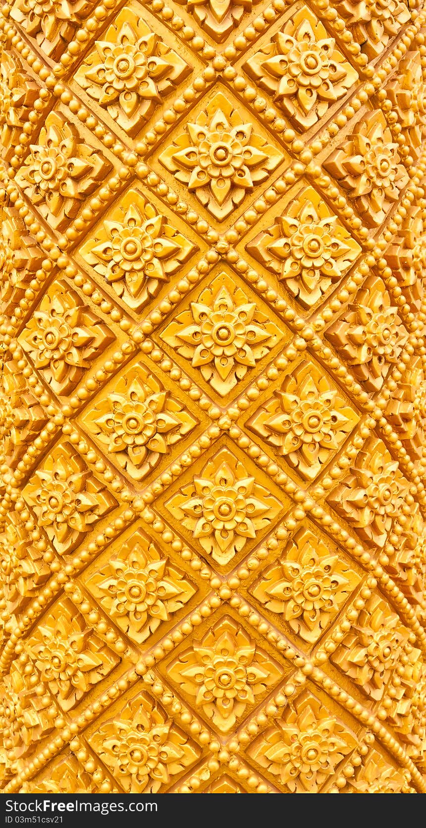 Golden Thai pattern pillar