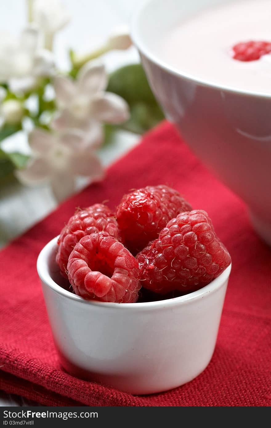 Raspberry with yogurt