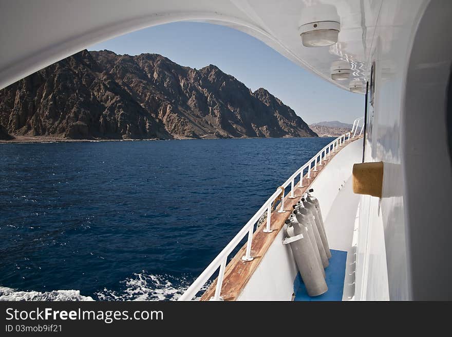 Sccuba Live Aboard In The Red Sea