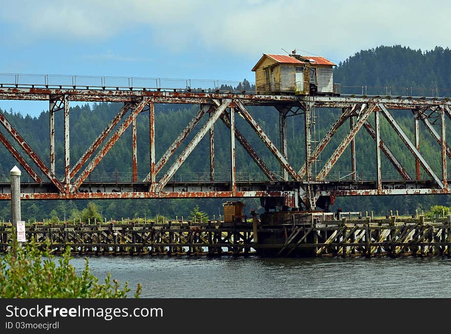 House on the top of a railroad trellis