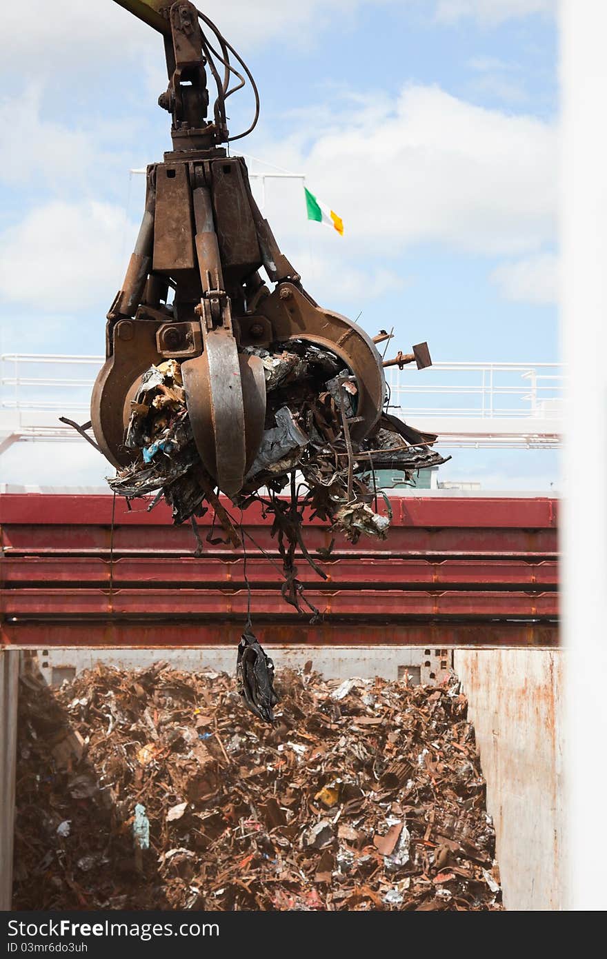 Crane Loading ship with steel