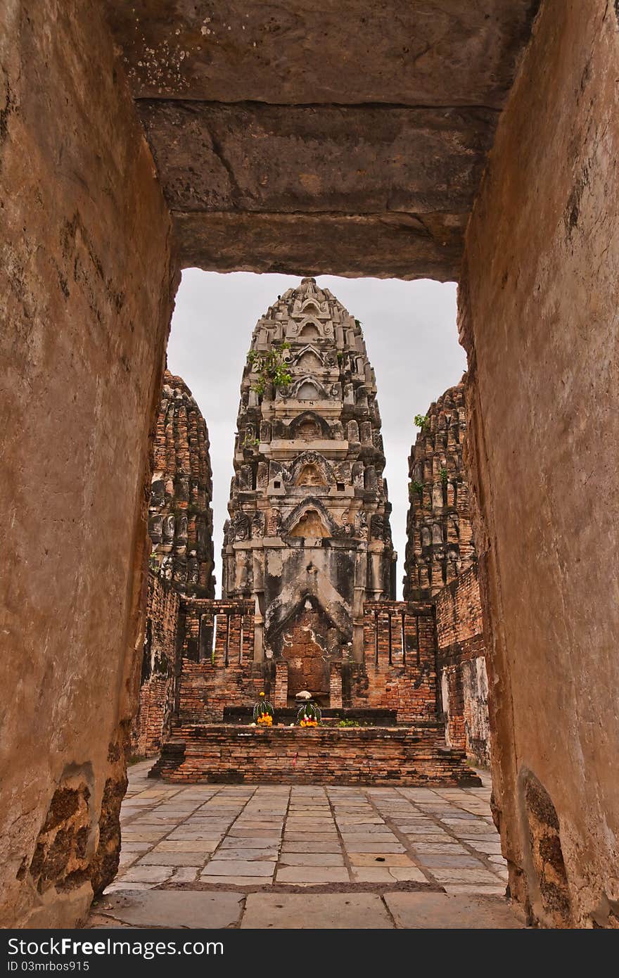 Pagodas behind the door in sukhothai