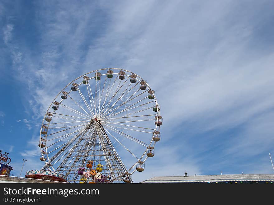 Fairground Wheel and Pier15