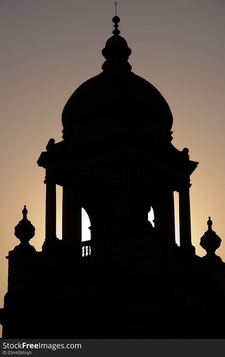 Victoria Memorial Silhouette