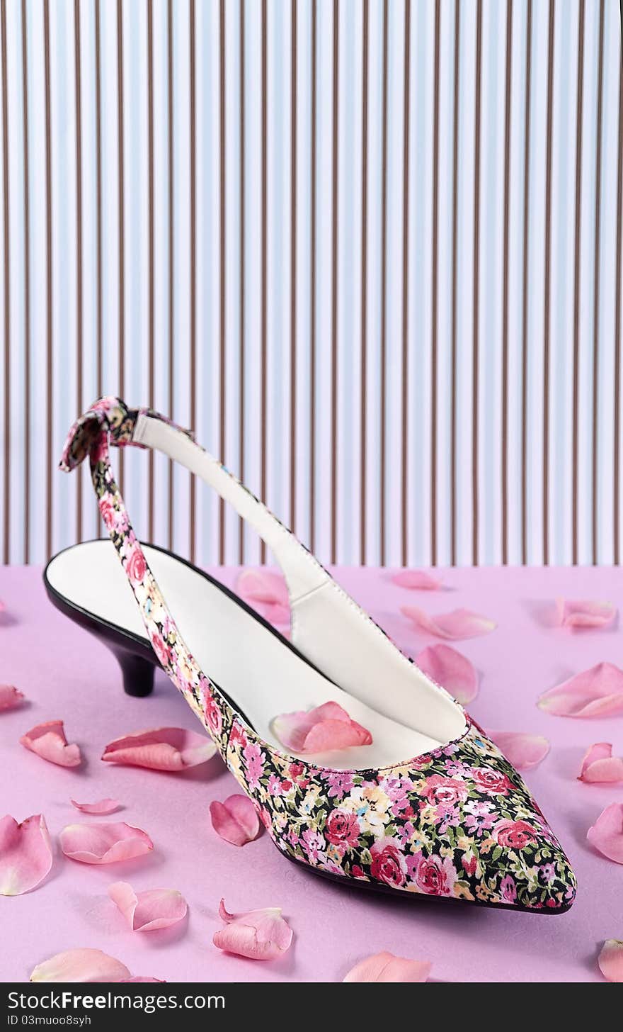 Floral Pattern Women Shoe