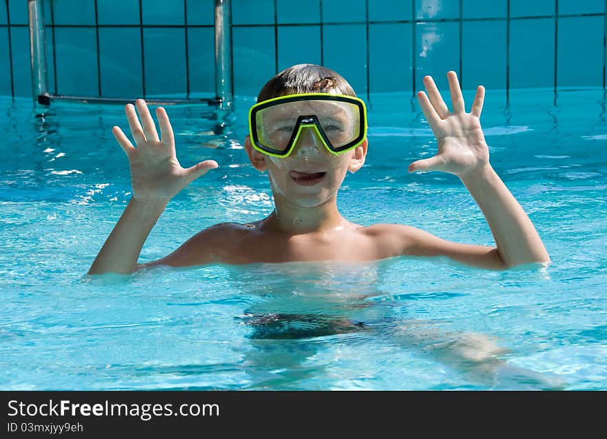 Cute Boy Wearing In Yellow Goggles