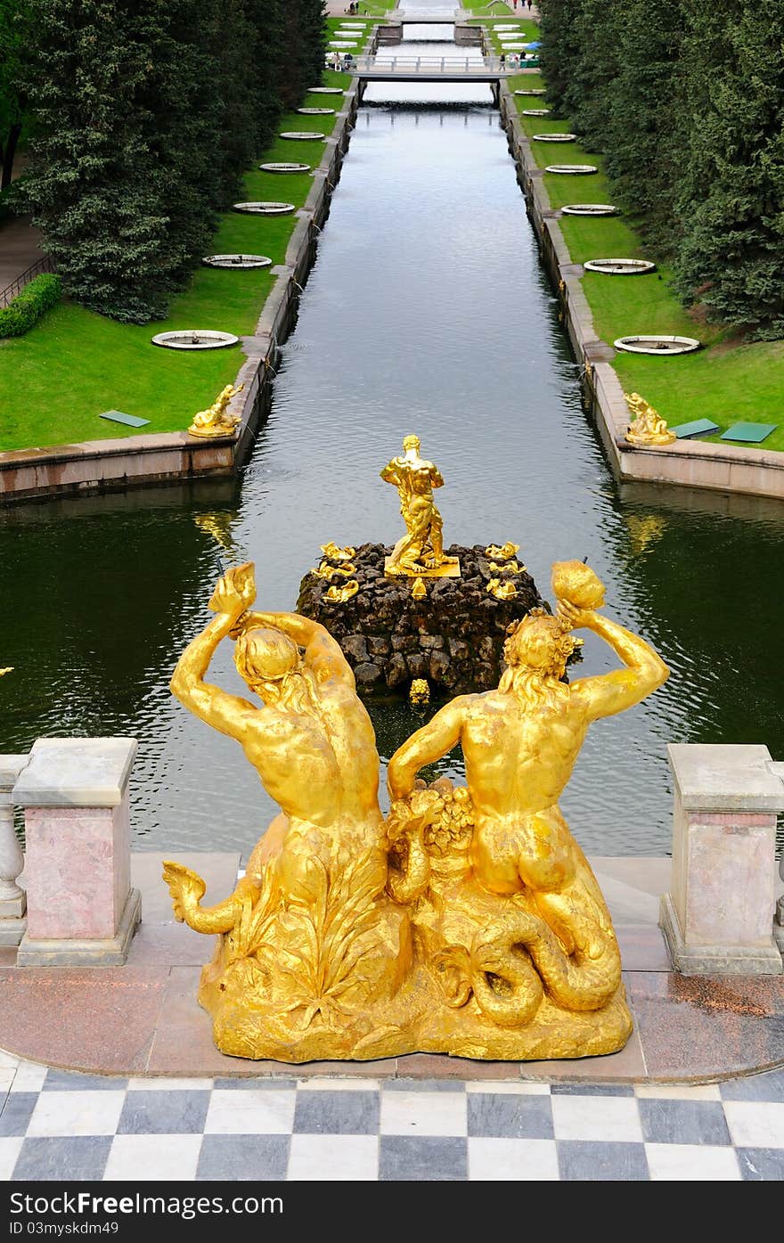 Fountains in Petergof park, Saint-Petersburg, Russia. Fountains in Petergof park, Saint-Petersburg, Russia