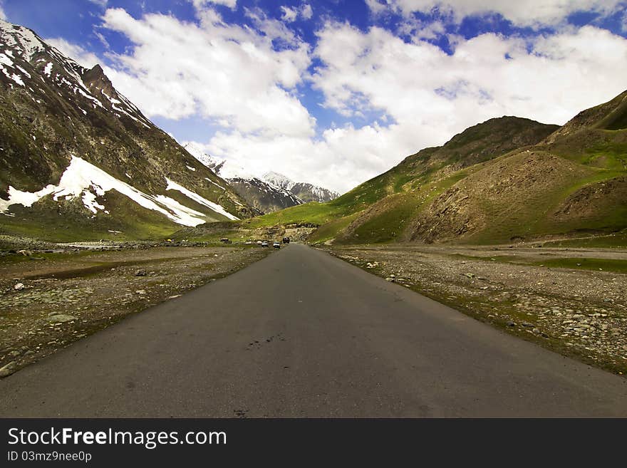 National Highway 1 between Leh and Kargil