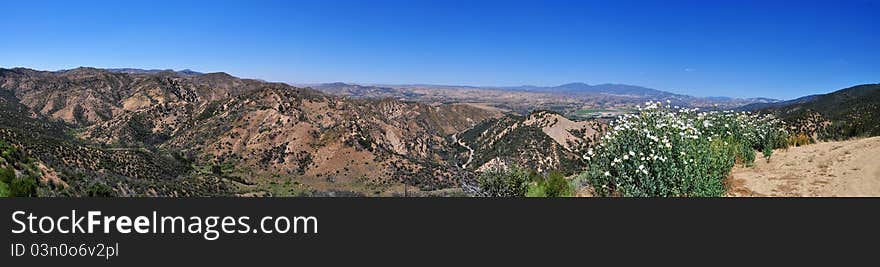 A high point on highway 33 Los Padres National Park. A high point on highway 33 Los Padres National Park