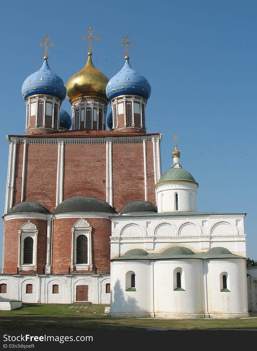 Uspenskiy Cathedral is the main attraction of the Ryazan Kremlin, built in 1693 - 1699's. Uspenskiy Cathedral is the main attraction of the Ryazan Kremlin, built in 1693 - 1699's