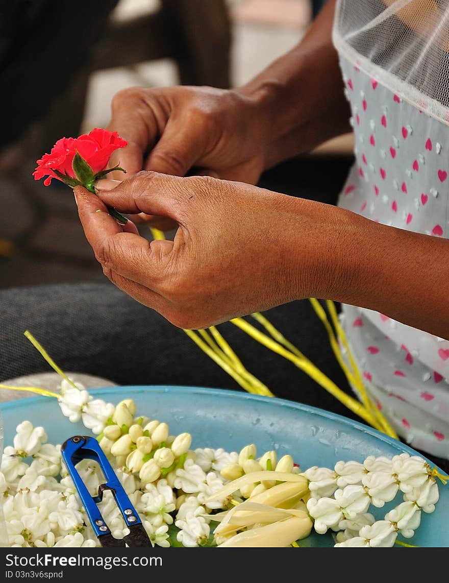 Garland on hand