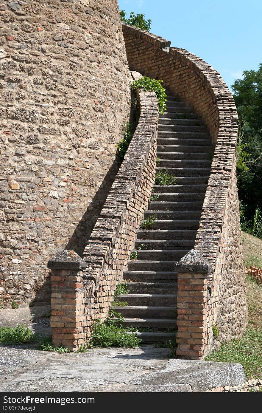 The scale for rocca predappio. The scale for rocca predappio