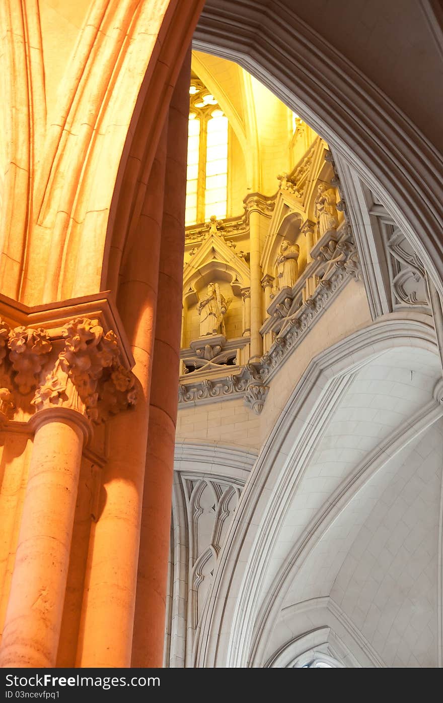 Details of columns and Gothic arches