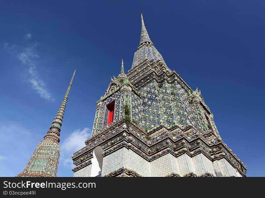 Wat Pho Thatian pagoda