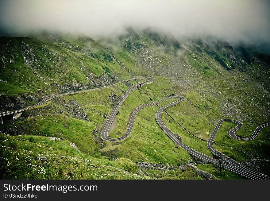 A beautiful landscape with the Transfagarasan road