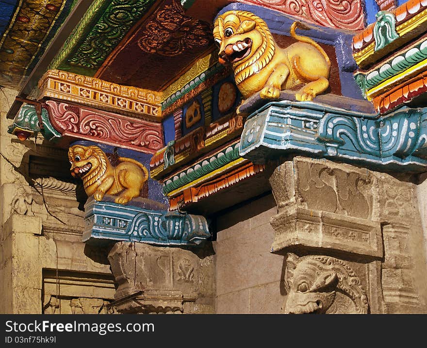 Inside of Meenakshi hindu temple in Madurai, Tamil Nadu, South India. It is a twin temple, one of which is dedicated to Meenakshi, and the other to Lord Sundareswarar